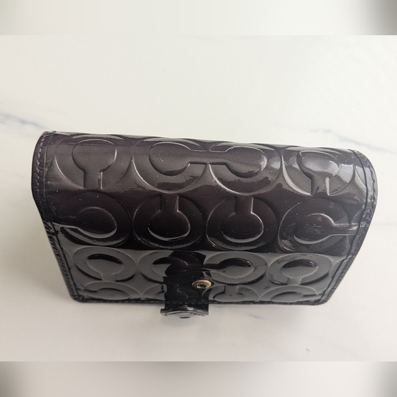 Vintage Coach Ruched Purple Leather Shoulder Bag. - Picture 16 of 16